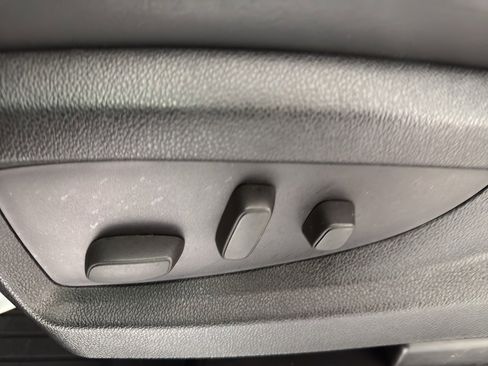 Used 2015 GMC Sierra 1500 Denali image 18