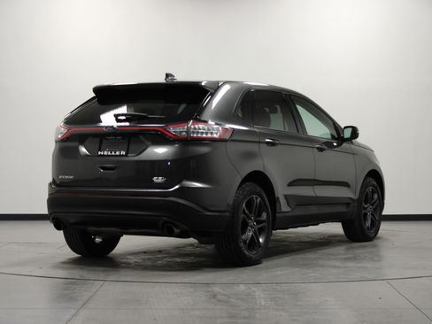 Used 2018 Ford Edge SEL w/ Equipment Group 201A image 4