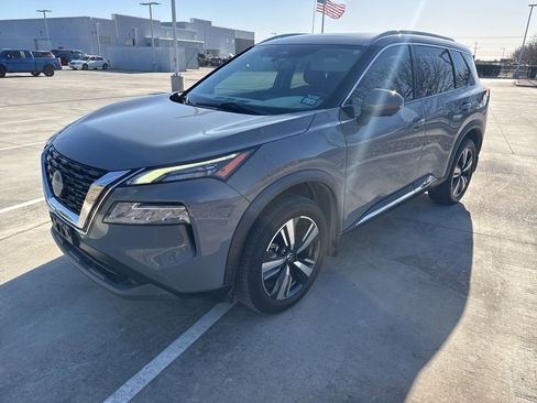 Used 2021 Nissan Rogue SL image 7