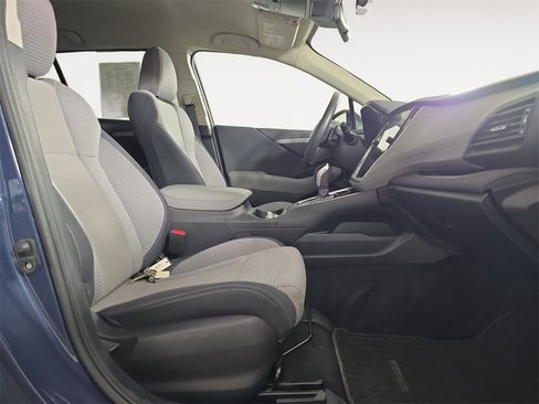Used 2025 Subaru Outback Premium image 10