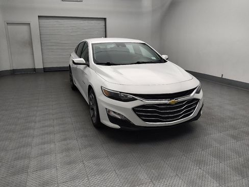 Used 2023 Chevrolet Malibu LT w/ Driver Confidence Package FWD image 14