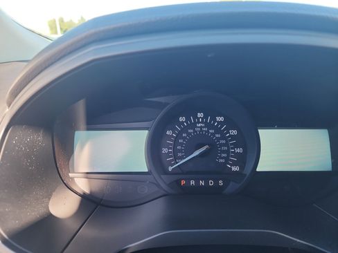 Used 2024 Ford Edge SEL w/ Convenience Package image 11