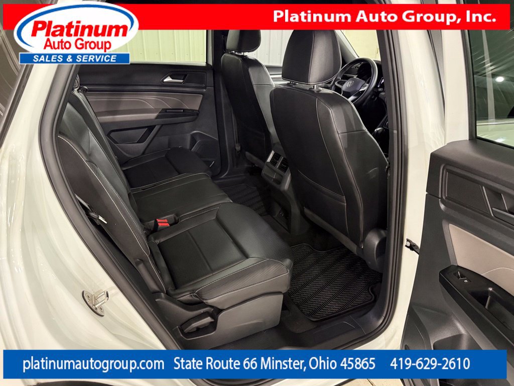 Used 2021 Volkswagen Atlas Cross Sport SE AWD/4WD image 36