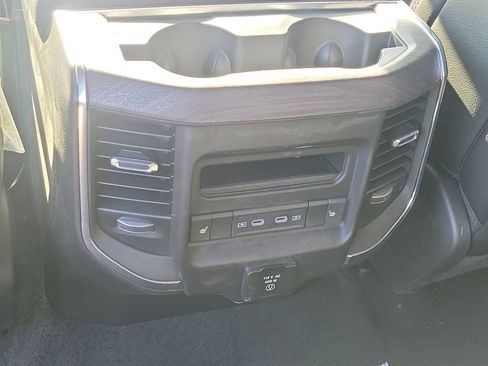 Used 2026 RAM 1500 Laramie AWD/4WD image 11