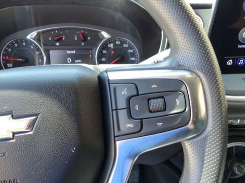 Used 2024 Chevrolet Blazer LT w/ Convenience Package FWD image 26