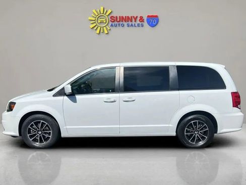 Used 2019 Dodge Grand Caravan GT FWD image 5