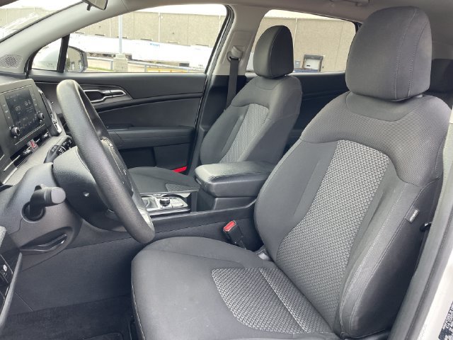 Used 2023 Kia Sportage LX FWD image 22