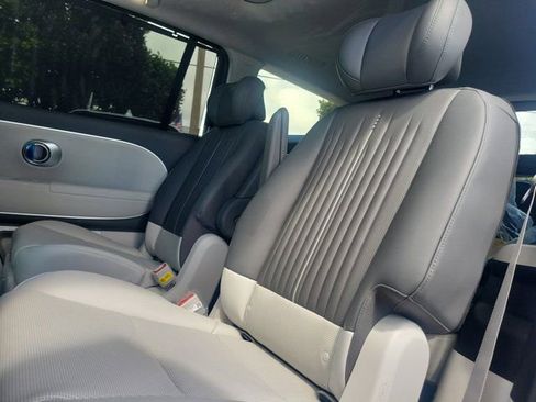 New 2026 Hyundai Ioniq 9 Calligraphy image 9