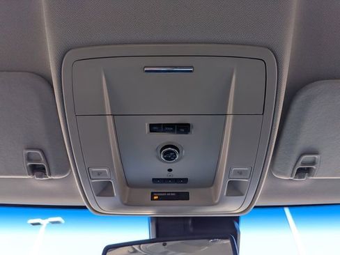 Used 2017 Chevrolet Tahoe LT image 22