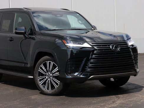 New 2026 Lexus LX 600 4WD w/ Appearance Package image 2