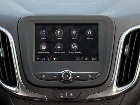 Used 2022 Chevrolet Equinox LT image 16