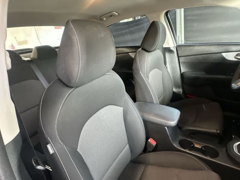 Used 2023 Kia Forte LX FWD image 27