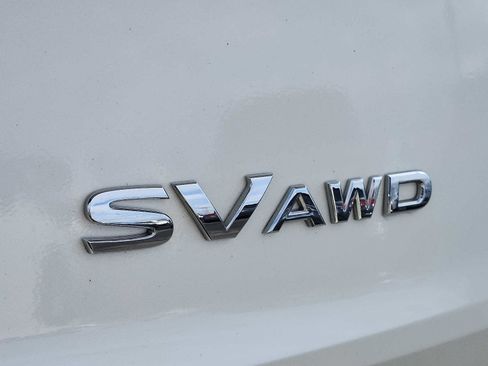 Used 2022 Nissan Rogue SV w/ SV Premium Package image 30