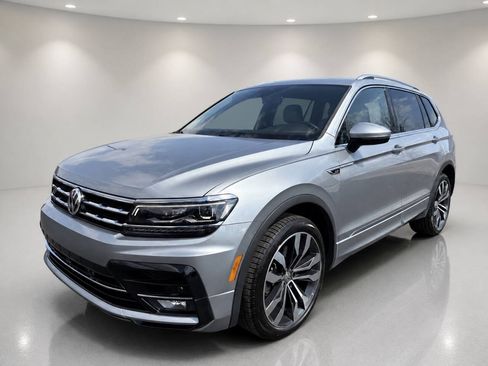 Used 2019 Volkswagen Tiguan S AWD/4WD image 1