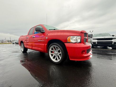 Used 2005 Dodge Ram 1500 Truck 2WD Quad Cab image 1
