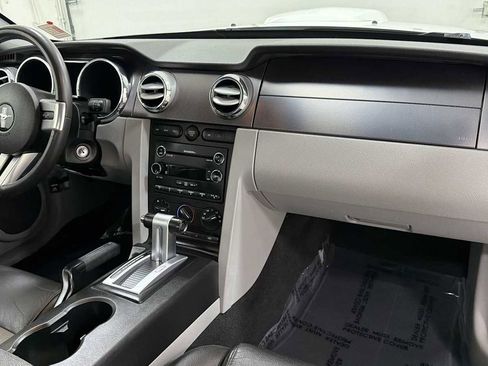 Used 2008 Ford Mustang GT Premium image 24