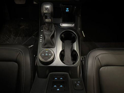 New 2025 Ford Bronco Outer Banks image 16