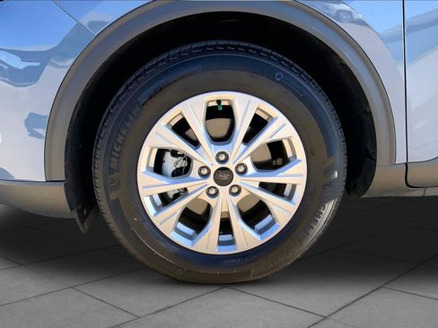 Used 2024 Ford Escape Active w/ Cold Weather Package FWD image 10