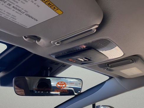 New 2026 Toyota Prius Plug-In Hybrid FWD image 26