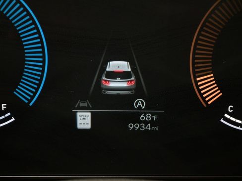 Certified 2025 Hyundai Tucson SEL FWD image 25