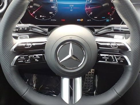 New 2026 Mercedes-Benz GLC 300 image 8