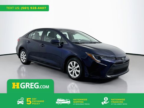 Used 2025 Toyota Corolla LE FWD image 1