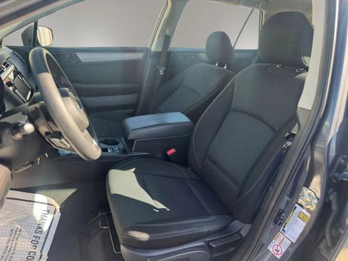 Used 2018 Subaru Outback 2.5i image 9