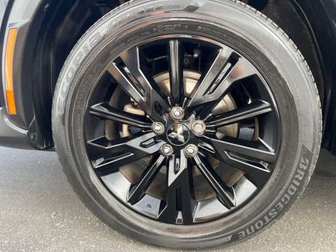 Used 2024 Mitsubishi Eclipse Cross LE image 10