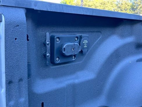 Used 2024 RAM 3500 Tradesman image 35