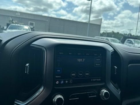 Used 2020 GMC Sierra 1500 Elevation w/ Elevation Value Package RWD image 28