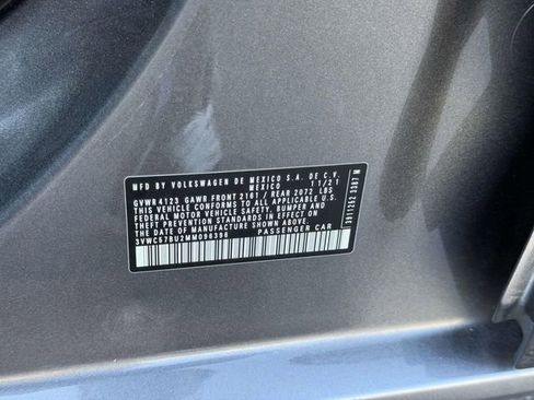 Certified 2021 Volkswagen Jetta SE FWD image 19