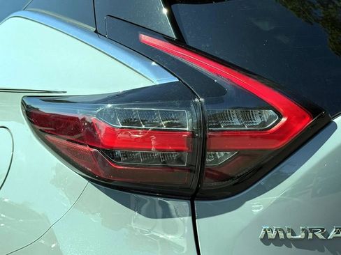 Certified 2024 Nissan Murano Platinum w/ Cargo Package image 11