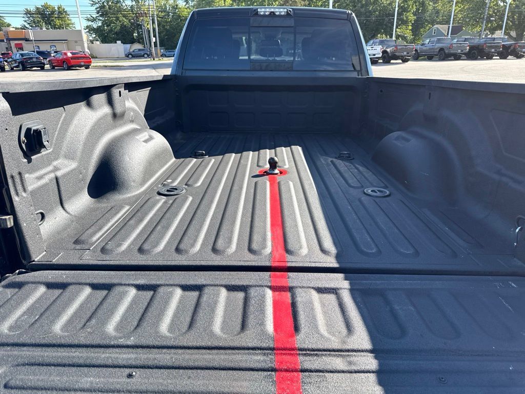 Used 2014 RAM 3500 Laramie AWD/4WD image 25