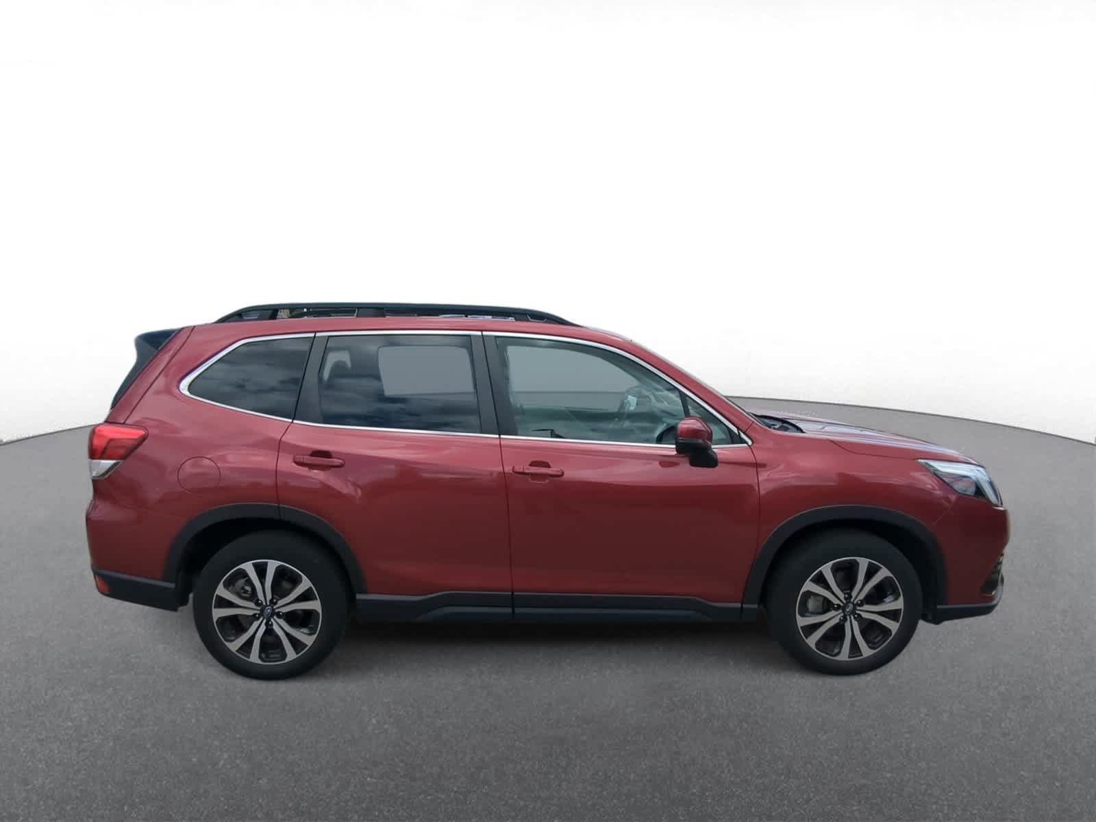 Used 2024 Subaru Forester Limited AWD/4WD image 9