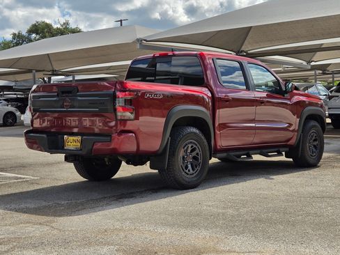 Used 2025 Nissan Frontier PRO-4X w/ Tow Package AWD/4WD image 4