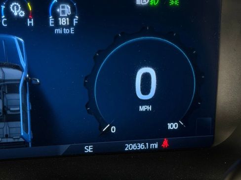 Used 2025 Ford F350 Platinum image 15