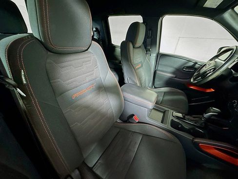 Used 2022 Nissan Frontier PRO-4X w/ Off-Road Protection Package image 26