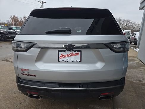 Used 2021 Chevrolet Traverse Premier w/ Redline Edition image 9
