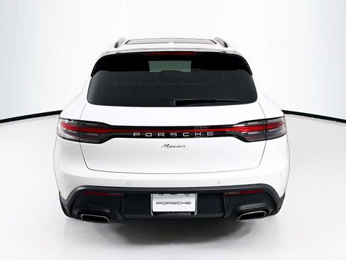 New 2026 Porsche Macan image 10