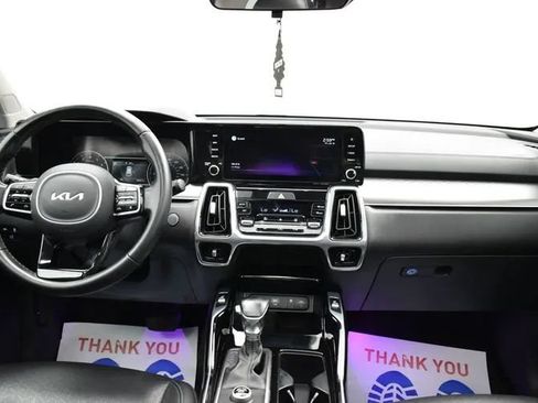 Used 2022 Kia Sorento SX FWD image 19