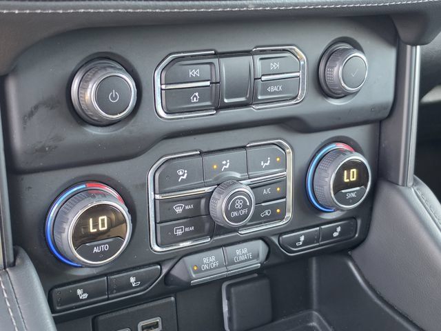 Used 2024 Chevrolet Tahoe LT RWD image 29