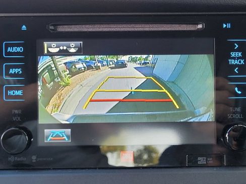 Used 2015 Toyota Sienna Limited Premium AWD/4WD image 12