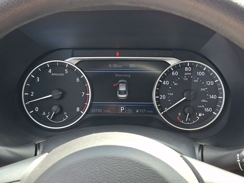 Certified 2025 Nissan Sentra SV FWD image 22