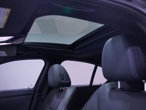 Used 2024 BMW M340i M340i w/ Driving Assistance Package image 8