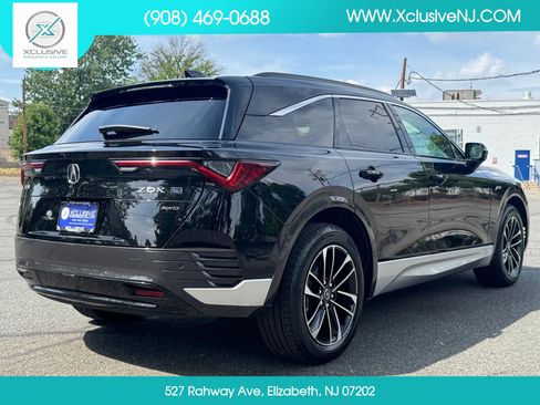 Used 2024 Acura ZDX A-Spec AWD/4WD image 4