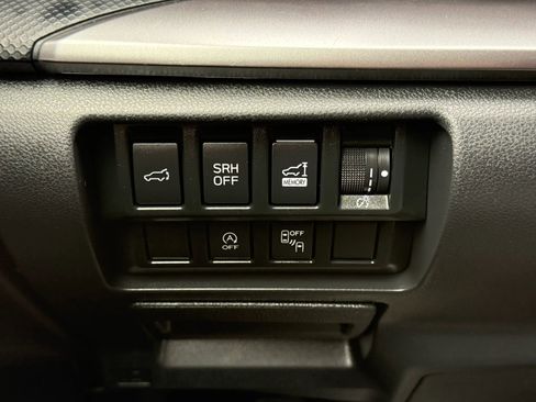 Used 2022 Subaru Forester Premium image 36