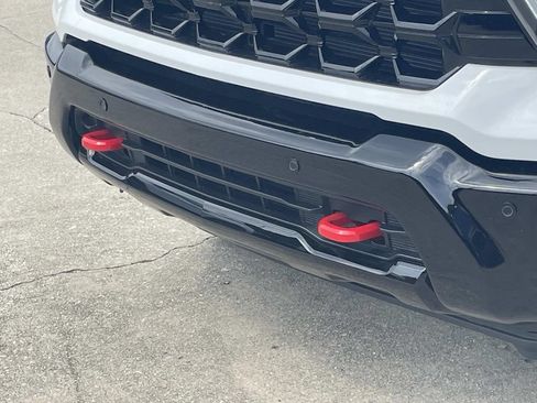 New 2026 Chevrolet Silverado 2500 ZR2 AWD/4WD image 7