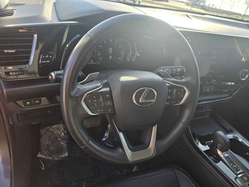 Used 2023 Lexus NX 250 AWD image 26