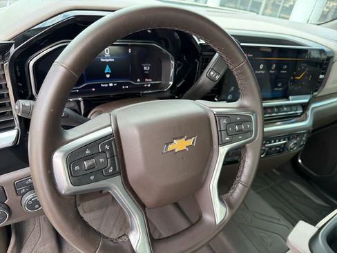 Used 2025 Chevrolet Silverado 1500 LT w/ Protection Package RWD image 19