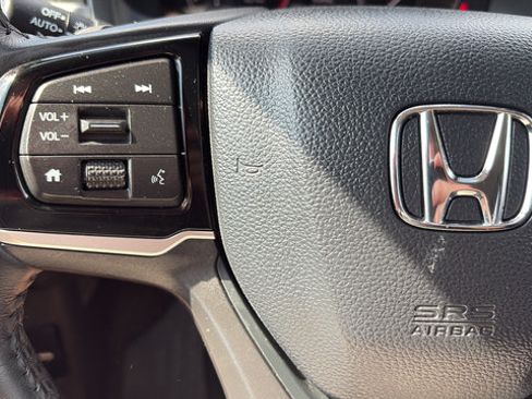 Used 2025 Honda Odyssey EX-L image 14